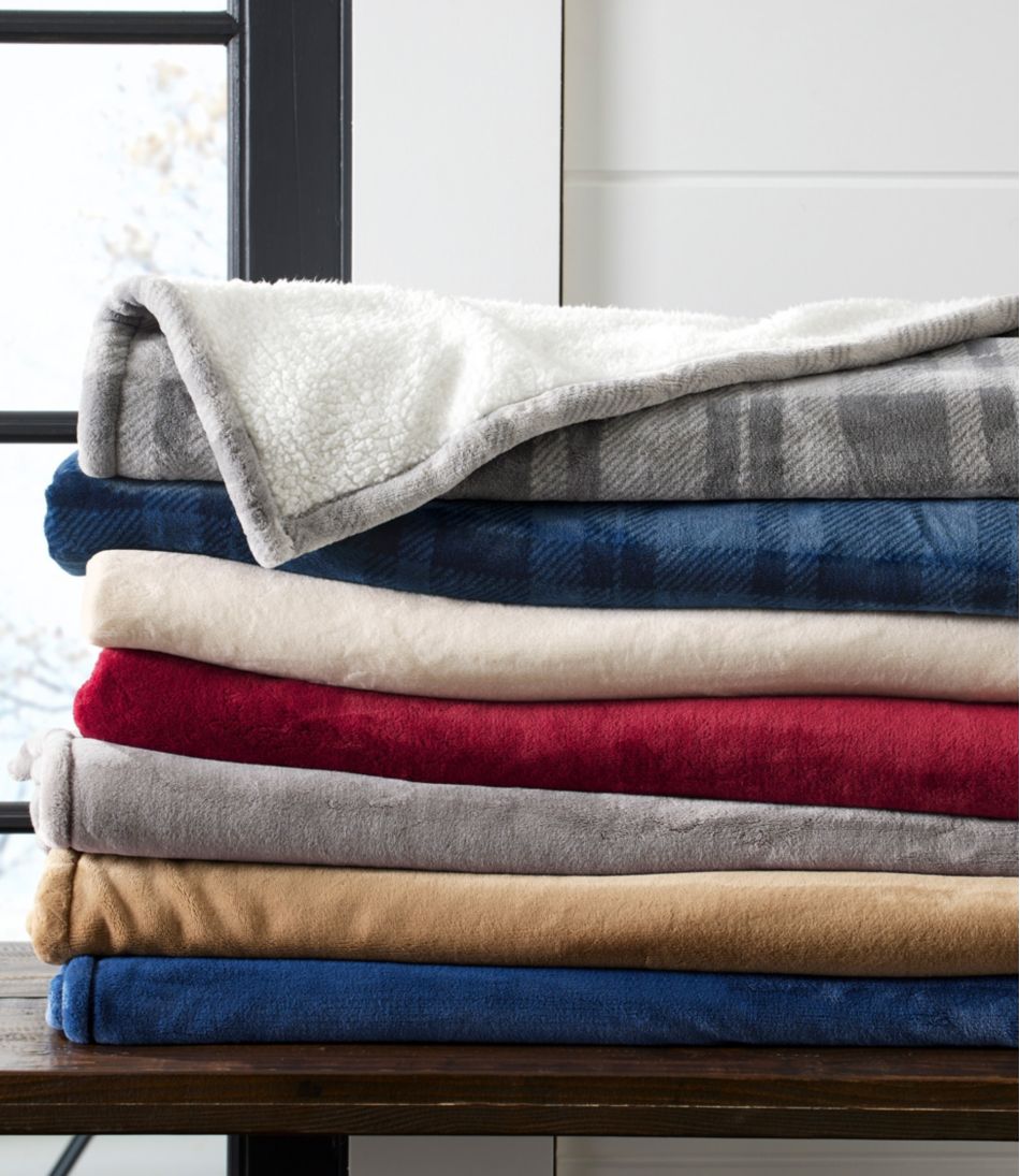L.L.Bean For Sale | Wicked Plush Sherpa Throw