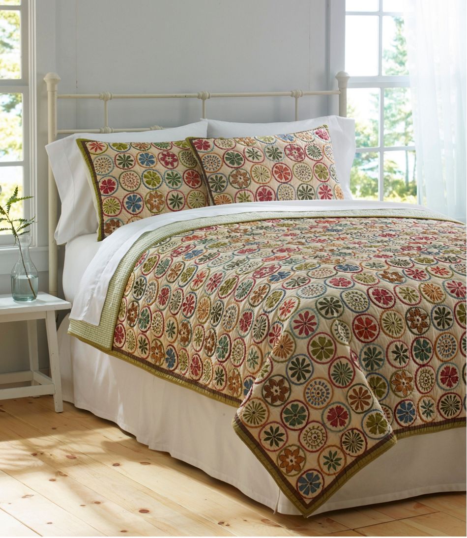 L.L.Bean For Sale | Blooming Circles Quilt Collection
