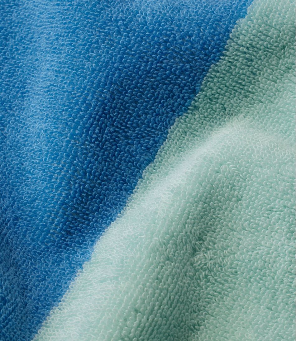 L.L.Bean US | Seaside Beach Towel, Colorbars Scenic