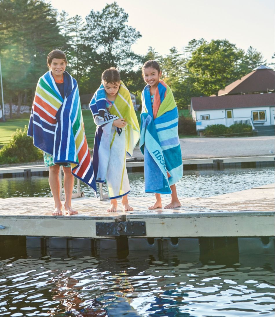 L.L.Bean US | Seaside Beach Towel, Colorbars Scenic