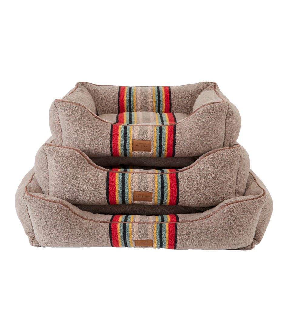 L.L.Bean For Sale | Vintage Camp Dog Bed