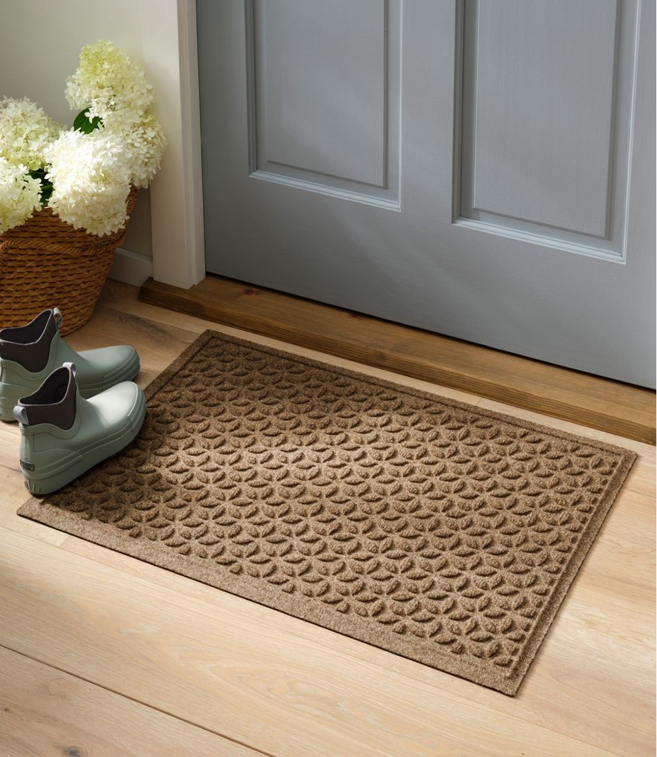 L.L.Bean US | Heavyweight Recycled Waterhog Doormat, Blooming Circles