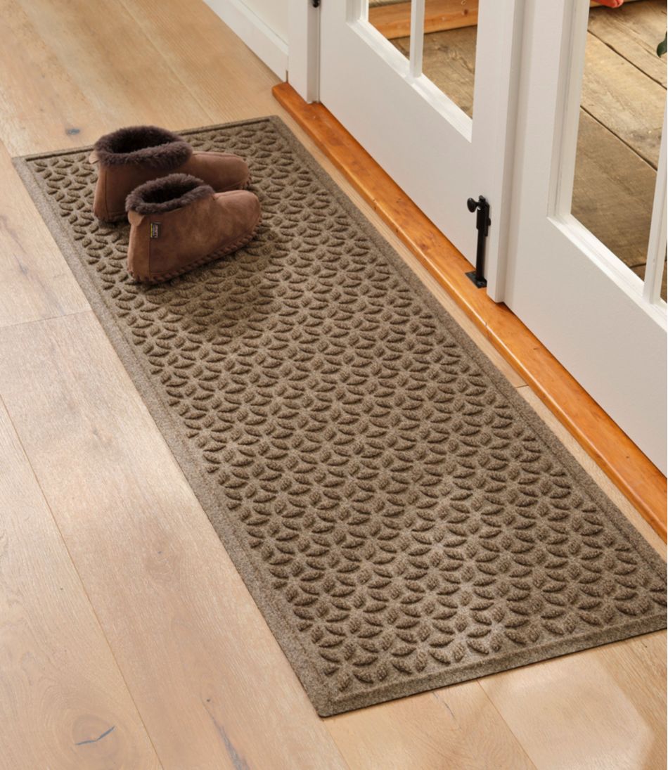 L.L.Bean Outlet | Heavyweight Recycled Waterhog Mat Runner, Blooming Circles