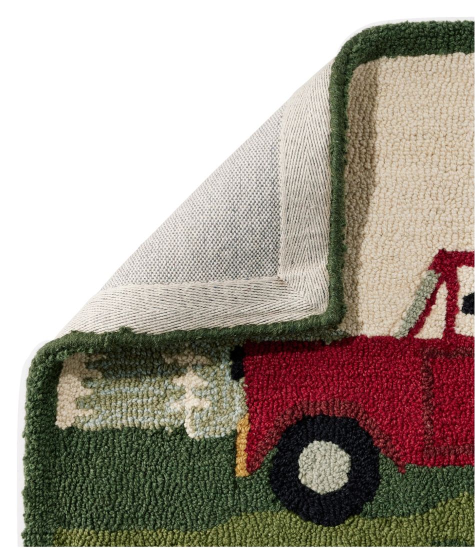 L.L.Bean For Sale | Wool Hooked Novelty Rug, Dog Caravan