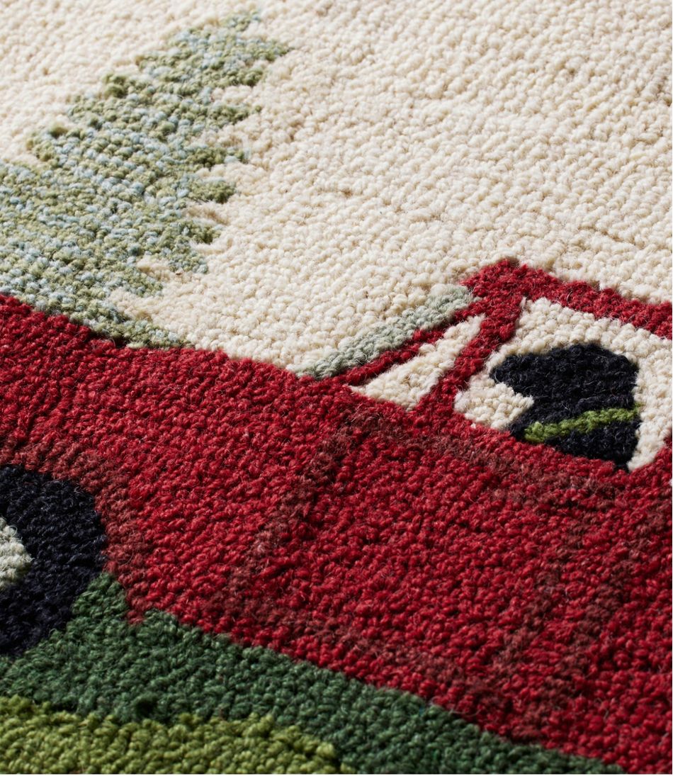 L.L.Bean For Sale | Wool Hooked Novelty Rug, Dog Caravan
